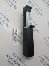 Door holder Luxury bolt throw 60 mm die-cast black